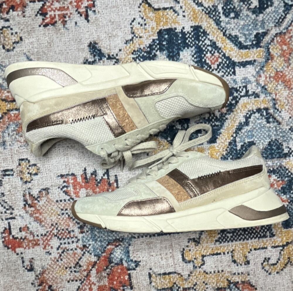 Gola Women's Eclipse Mode Sneaker Metallic Bronze Tan Wheat 7.5 Retro Jogger